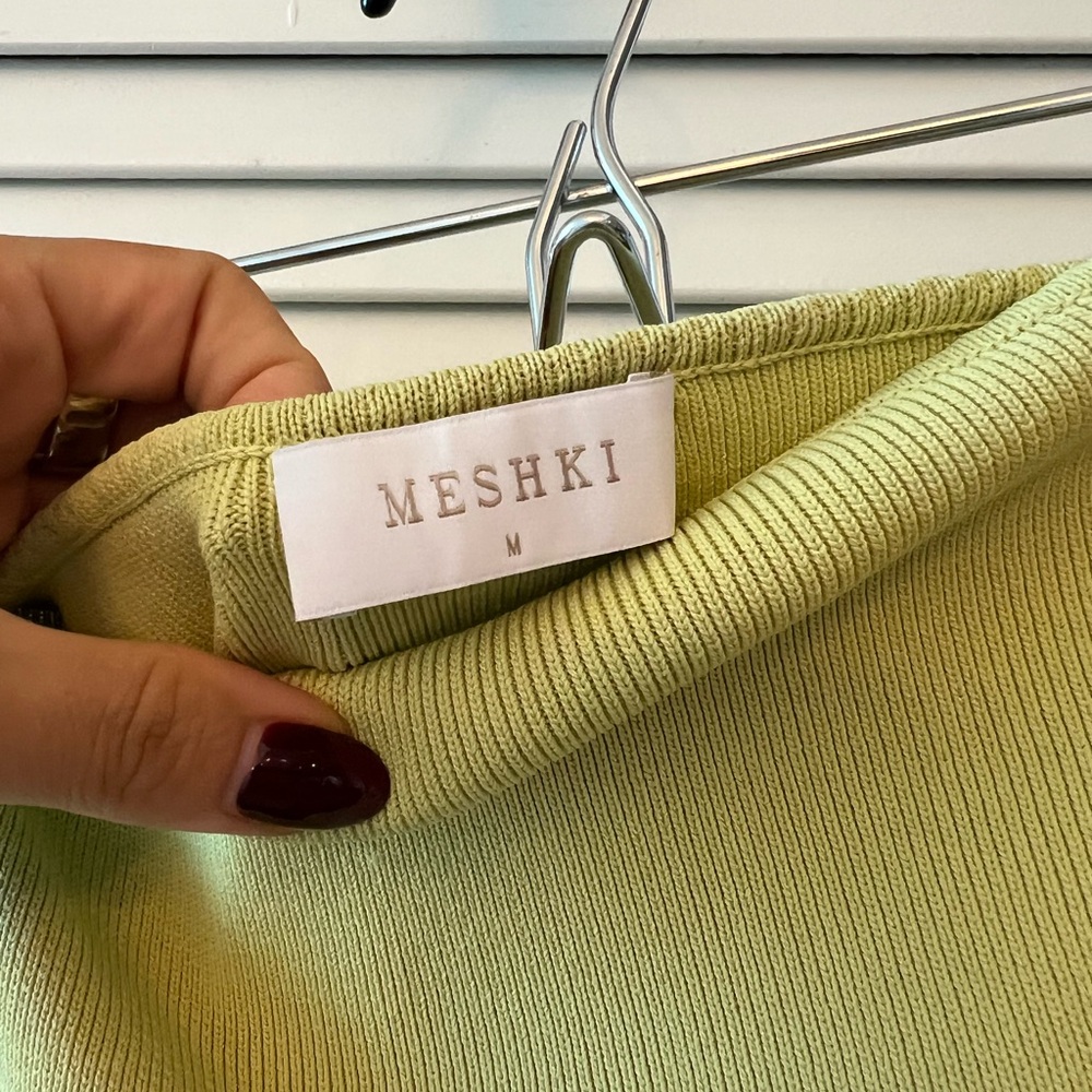 Meshki Sidney Asymmetric Strapless Knit Top - Picture 4 of 4